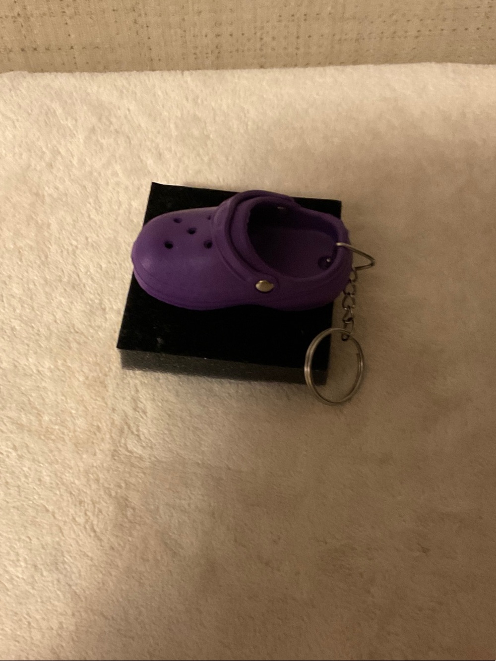 Purple Mini Clog Keychain – Cute Shoe Key & Bag Accessory